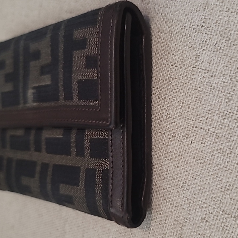 Fendi Wallet - Picture 4 of 12